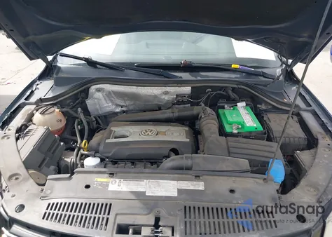 2017 Volkswagen Tiguan 2.0T Sel from USA, damaged, VIN WVGVV7AX1HW506517